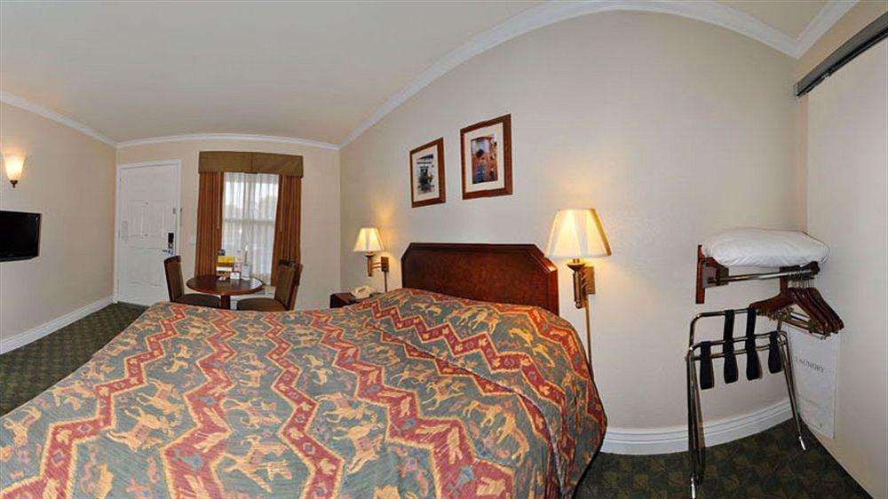 Rodeway Inn - Berkeley Exteriör bild